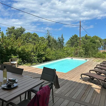 Dom wakacyjny Attractive Semi-detached House With Private Pool, Solenzara *
